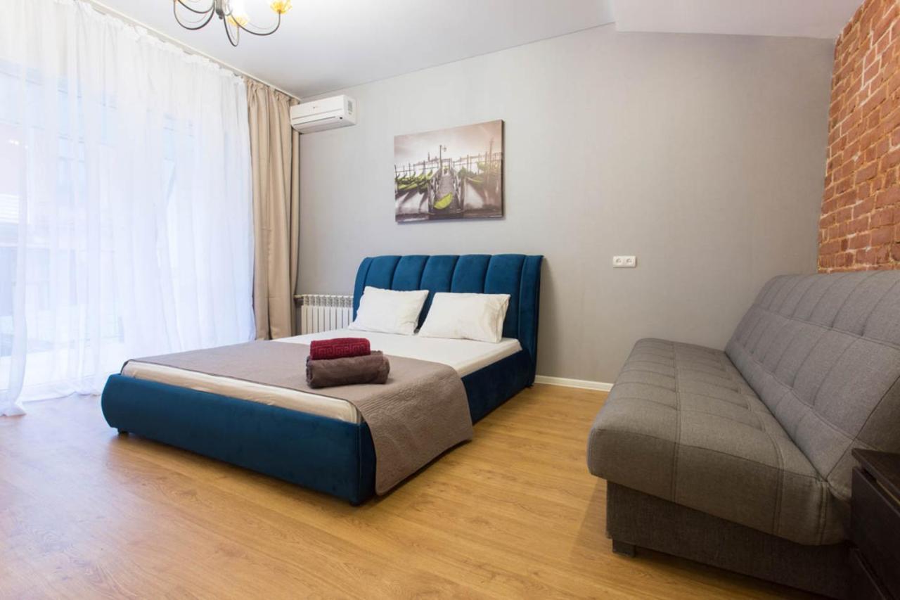Studio Near Metro Yaroslava Mudroho, Universytet - Mykoly Khvylovoho Str 5-3 Kharkiv Exterior photo