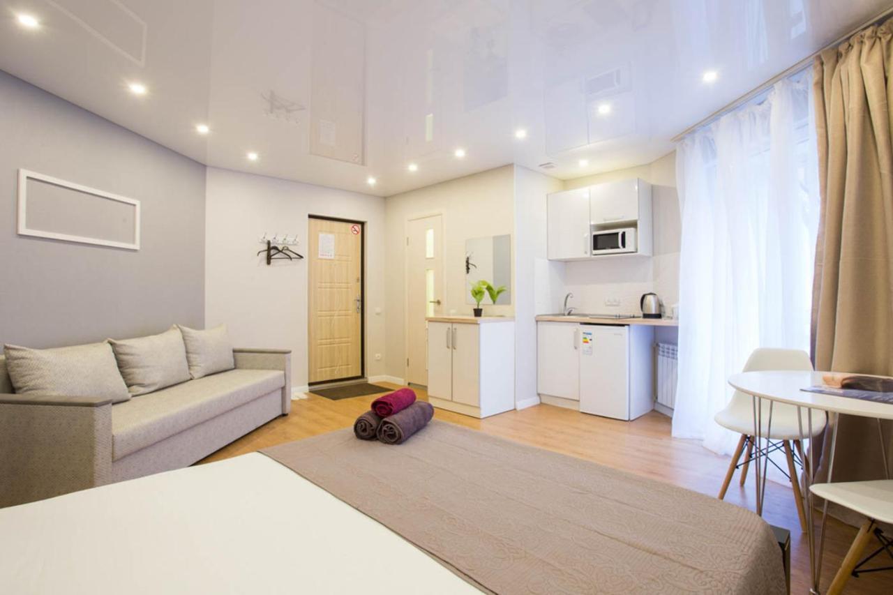 Studio Near Metro Yaroslava Mudroho, Universytet - Mykoly Khvylovoho Str 5-3 Kharkiv Exterior photo